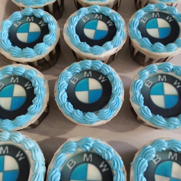 BMW Cupcakes