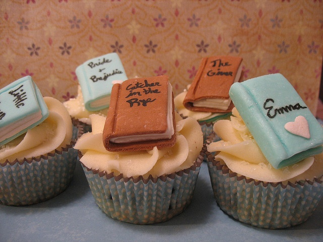 Books Themed Cupcakes