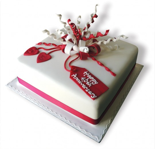 308 40th Birthday Cake Images, Stock Photos & Vectors | Shutterstock