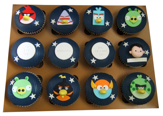Angry Bird Theme Cupcakes