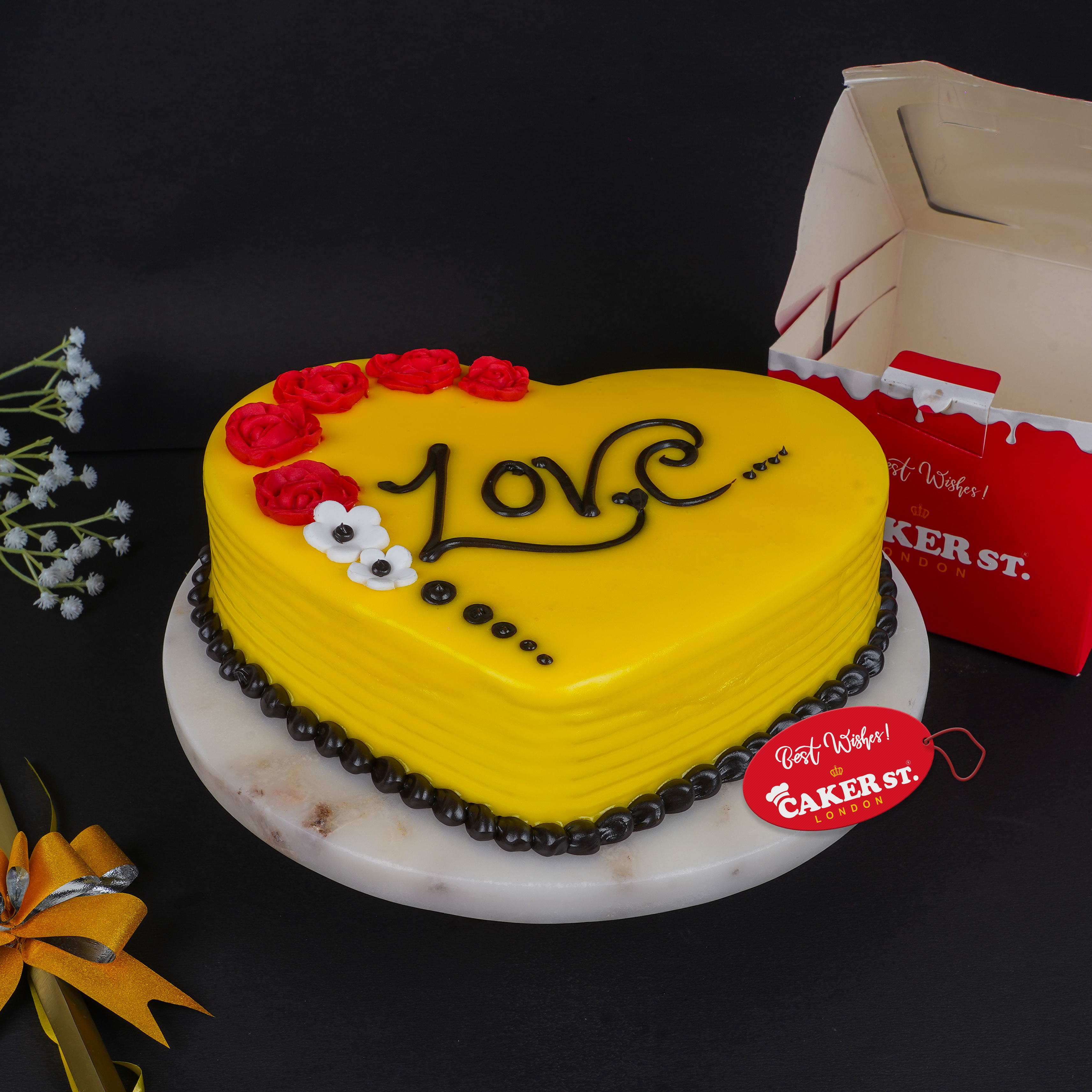 Blossom Heart Pineapple Cake 
