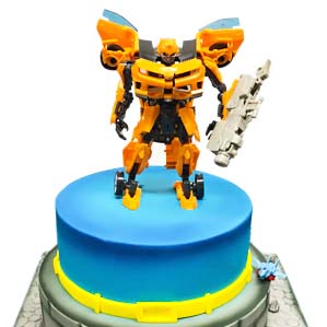 Bumblebee Transformer cake
