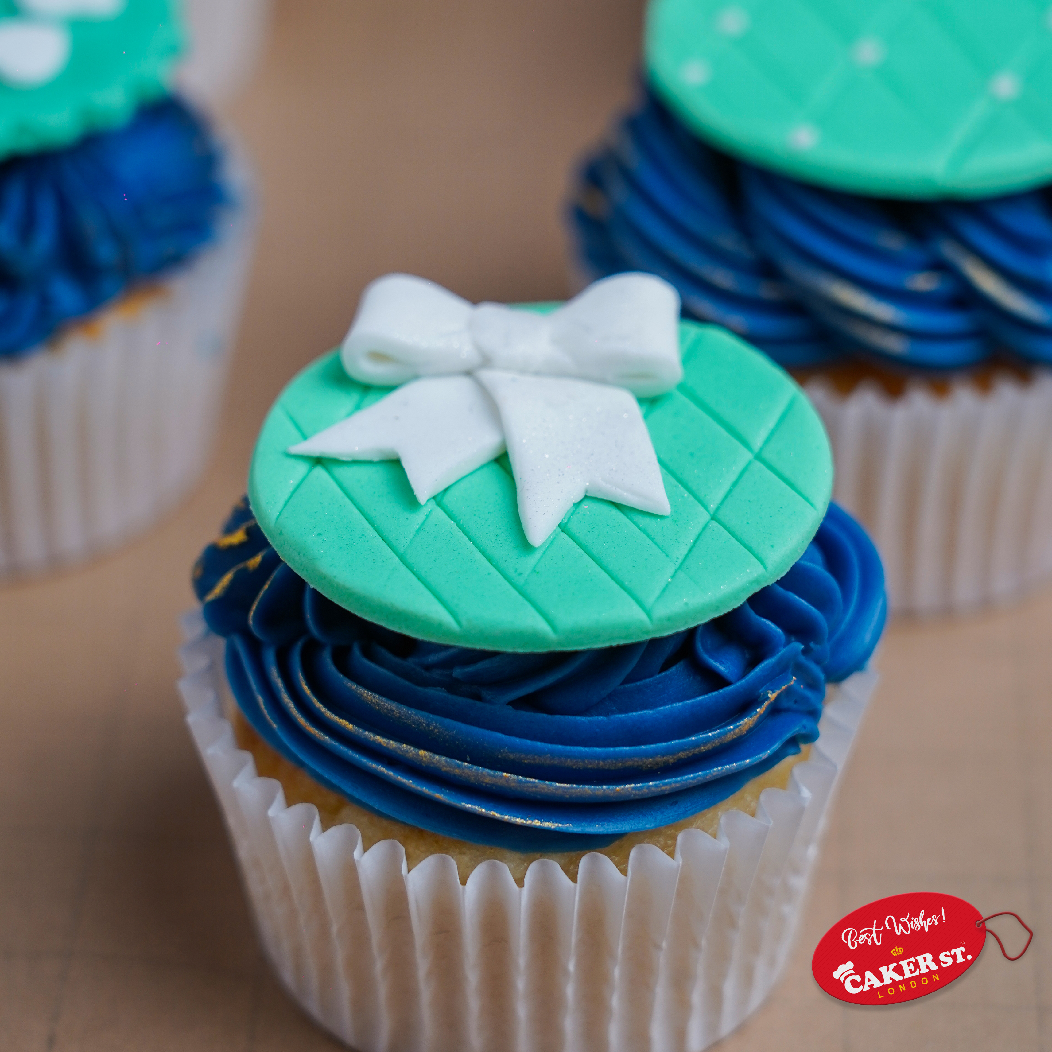  Tiffany Charming Cupcakes