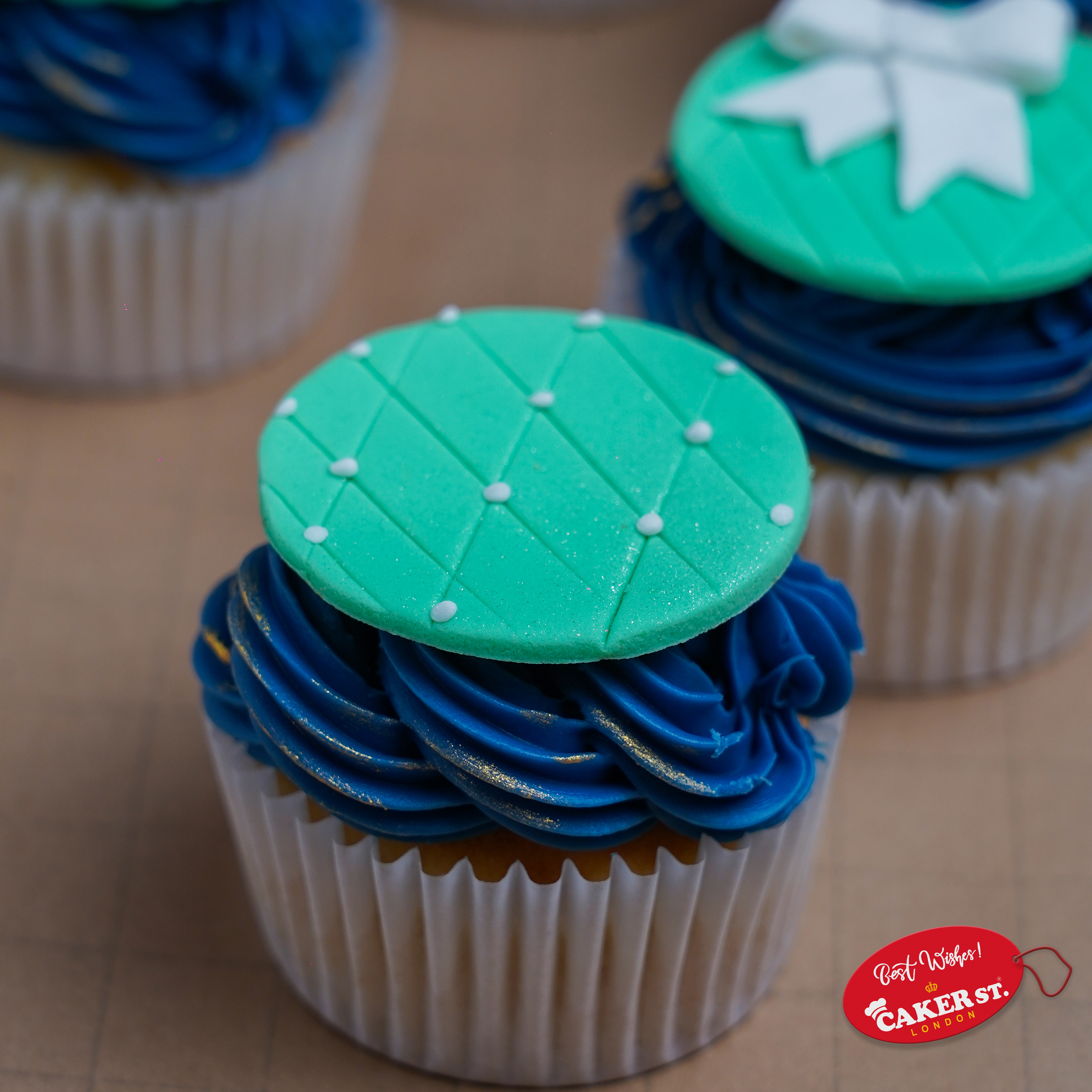  Tiffany Charming Cupcakes