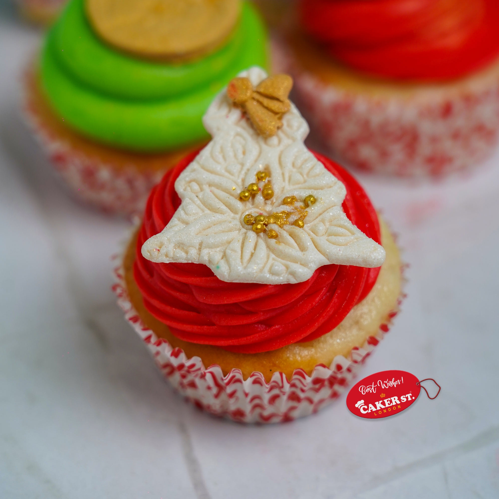 Cheer Christmas Cupcakes