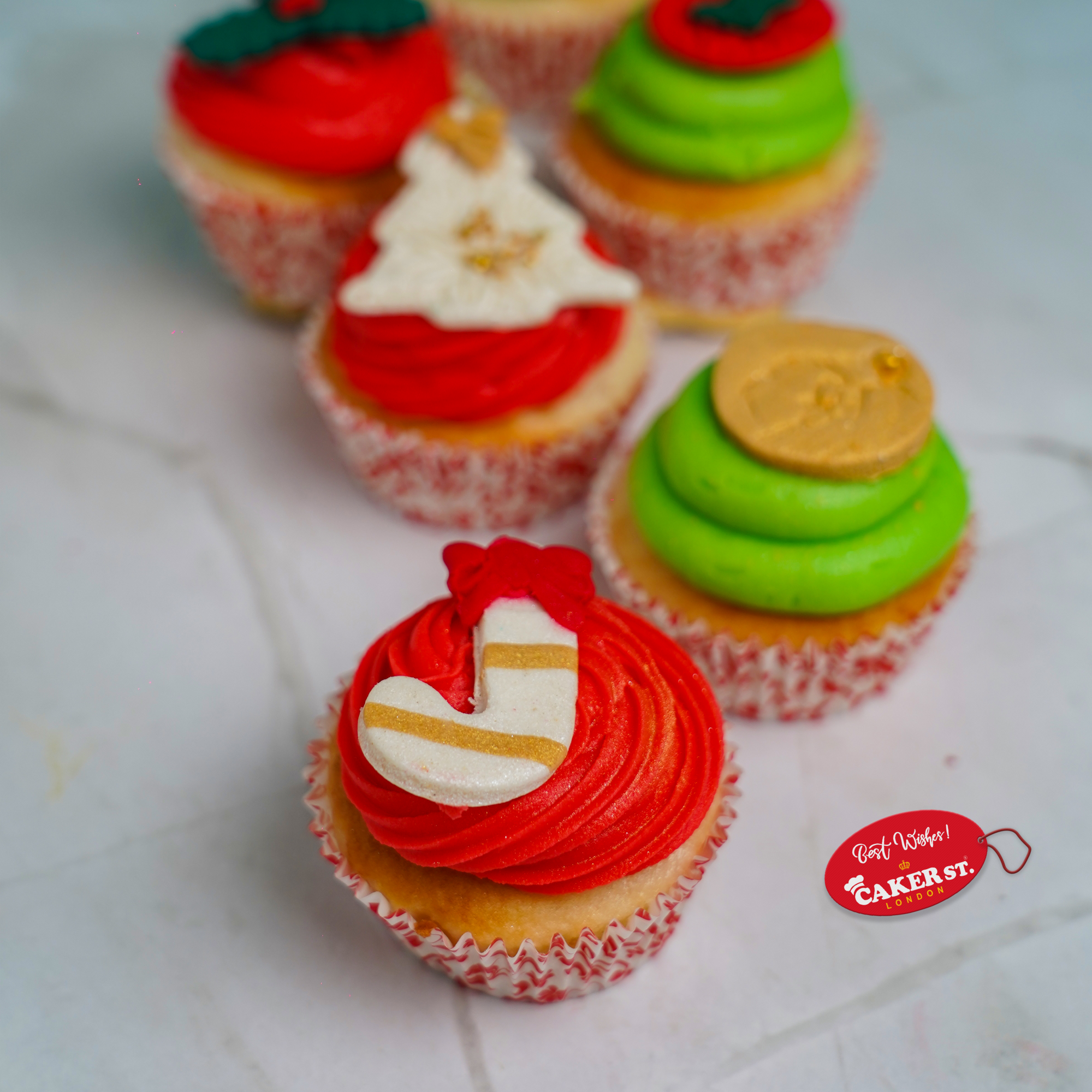 Cheer Christmas Cupcakes