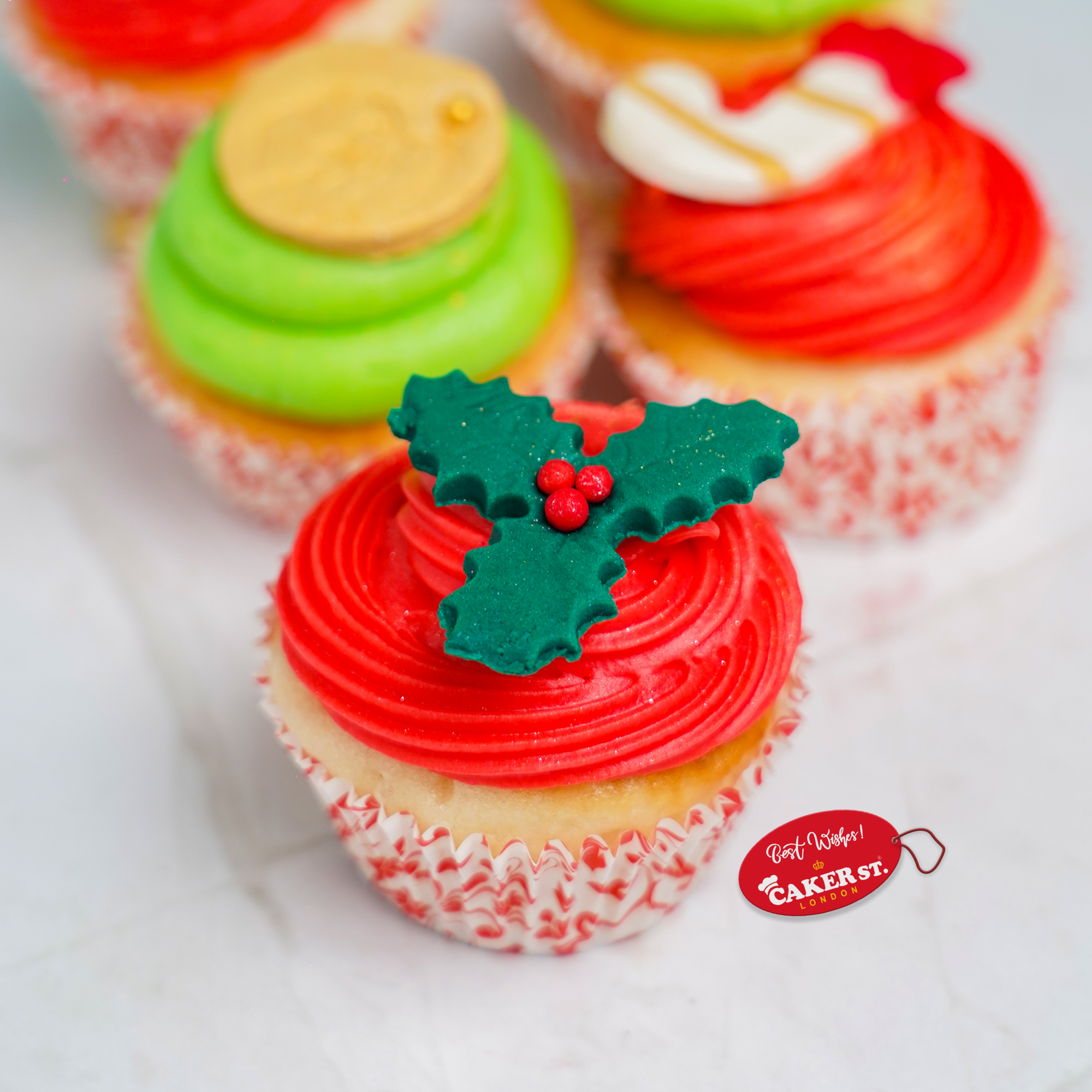 Cheer Christmas Cupcakes