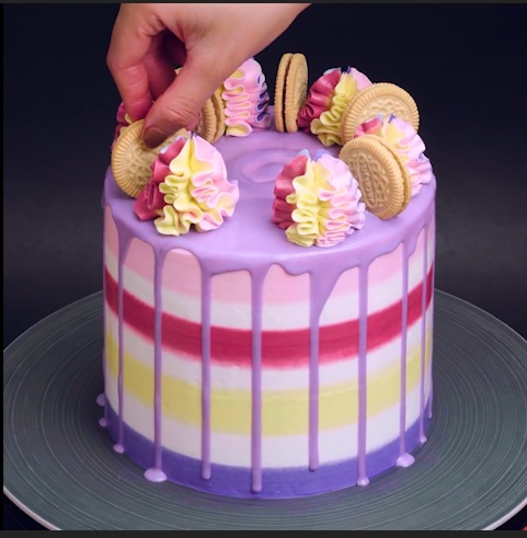 The Pastel Palette - DIY Cake