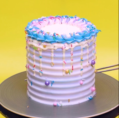 The Pearl Sprinkle White - DIY Cake