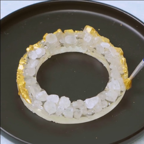  The Crystal Beauty - DIY Cake