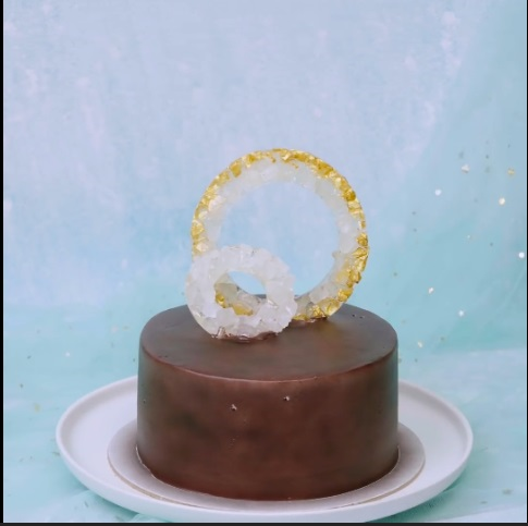  The Crystal Beauty - DIY Cake