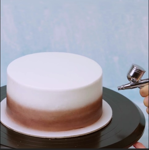  The Crystal Beauty - DIY Cake