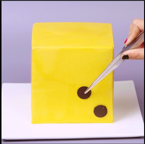  The Choco Buttoned Decor - DIY Cake