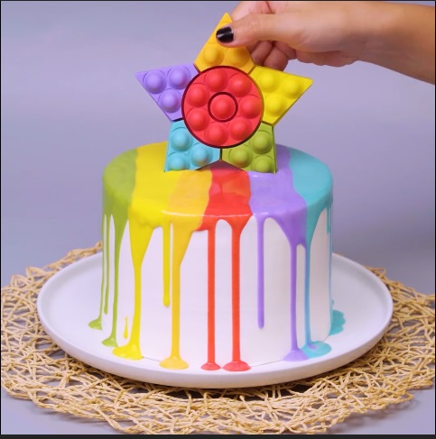  The Rainbow Drizzled Cake - DIY Cake