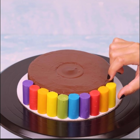  The Rainbow Barricade - DIY Cake