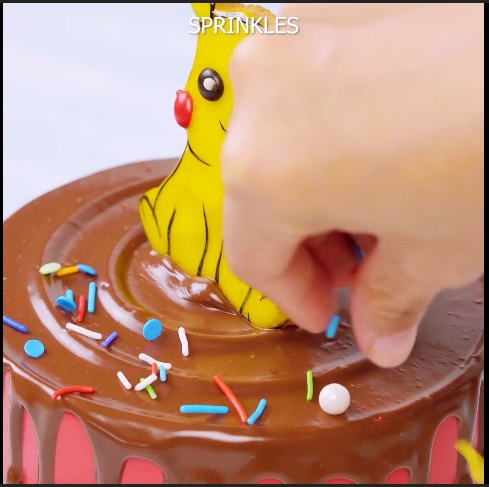 The Pokémon Fan  - DIY Cake