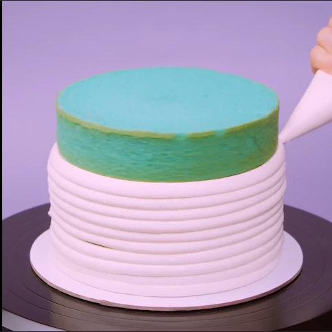 The Lolli Land  - DIY Cake