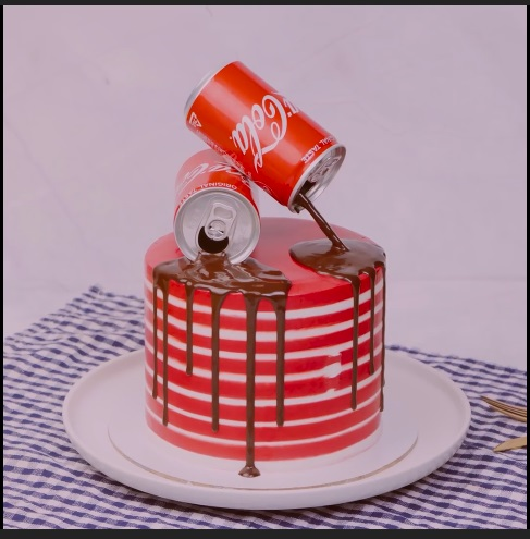 The Gravity Coke Can - DIY Cake
