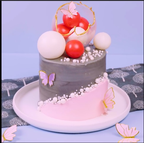 The Butterfly Corner - DIY Cake