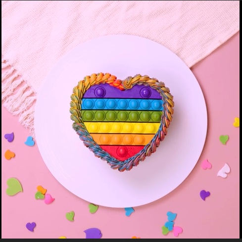 The Rainbow Heart - DIY Cake