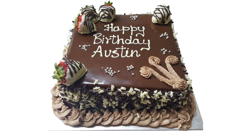Chocolate Strawberry Topped Birthday Cake piping layout training 