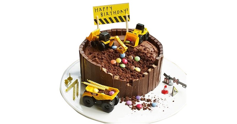 COOL CAKES: Digger Cake – Mr Gift blog