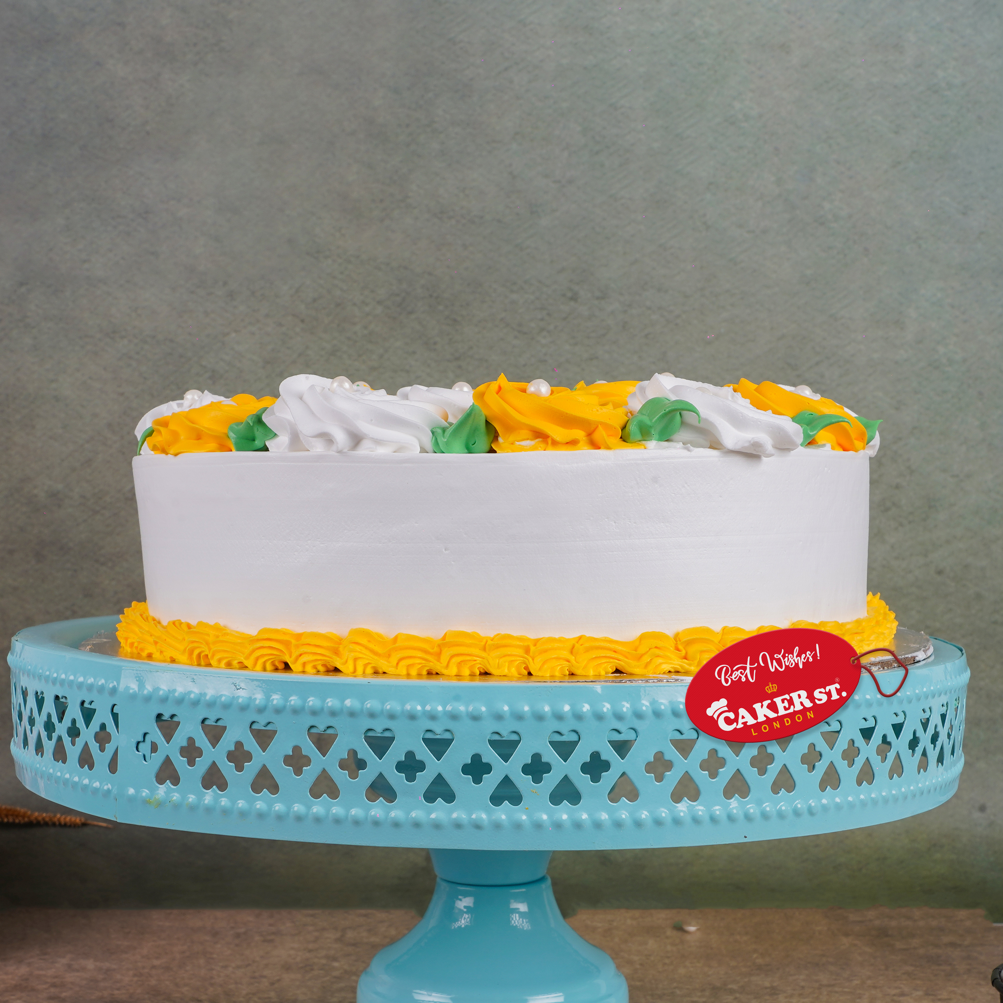 Pineapple Rose Cake