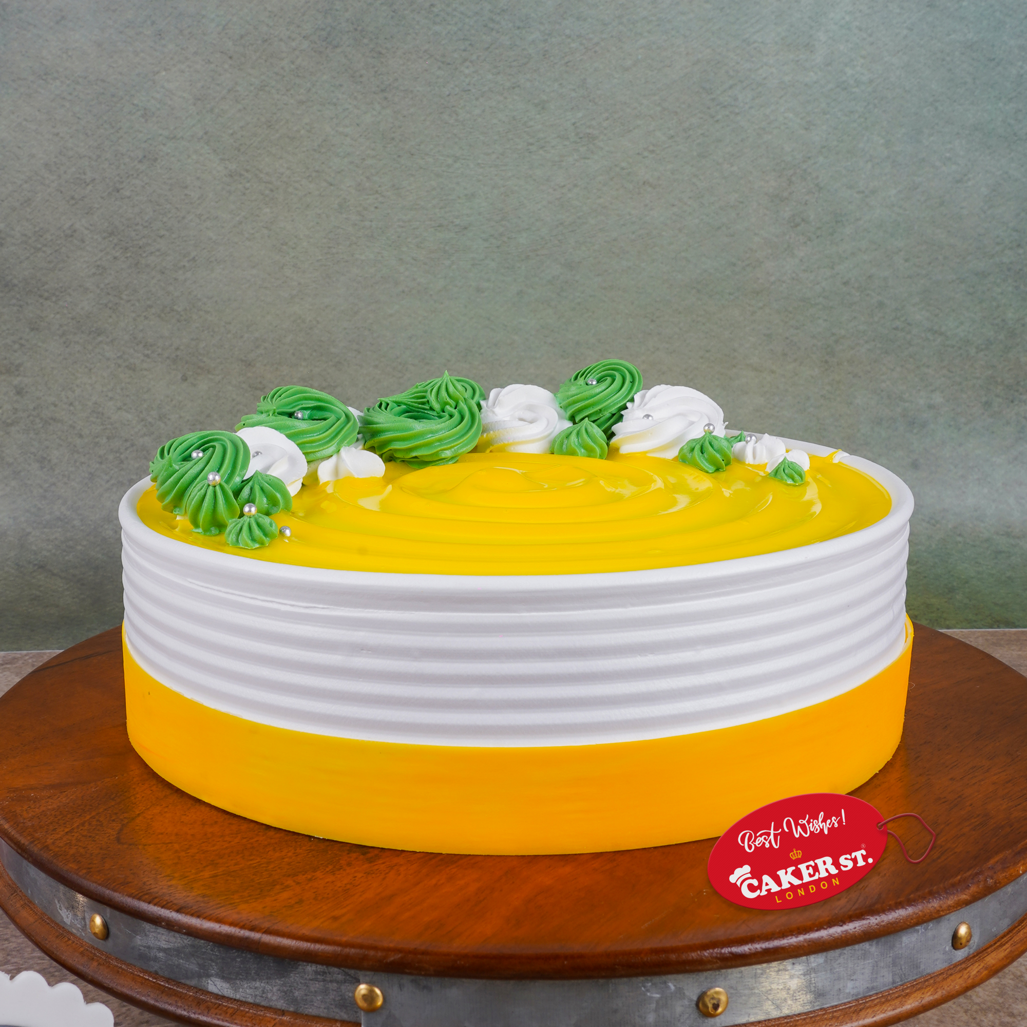 Pineapple Rose Cake