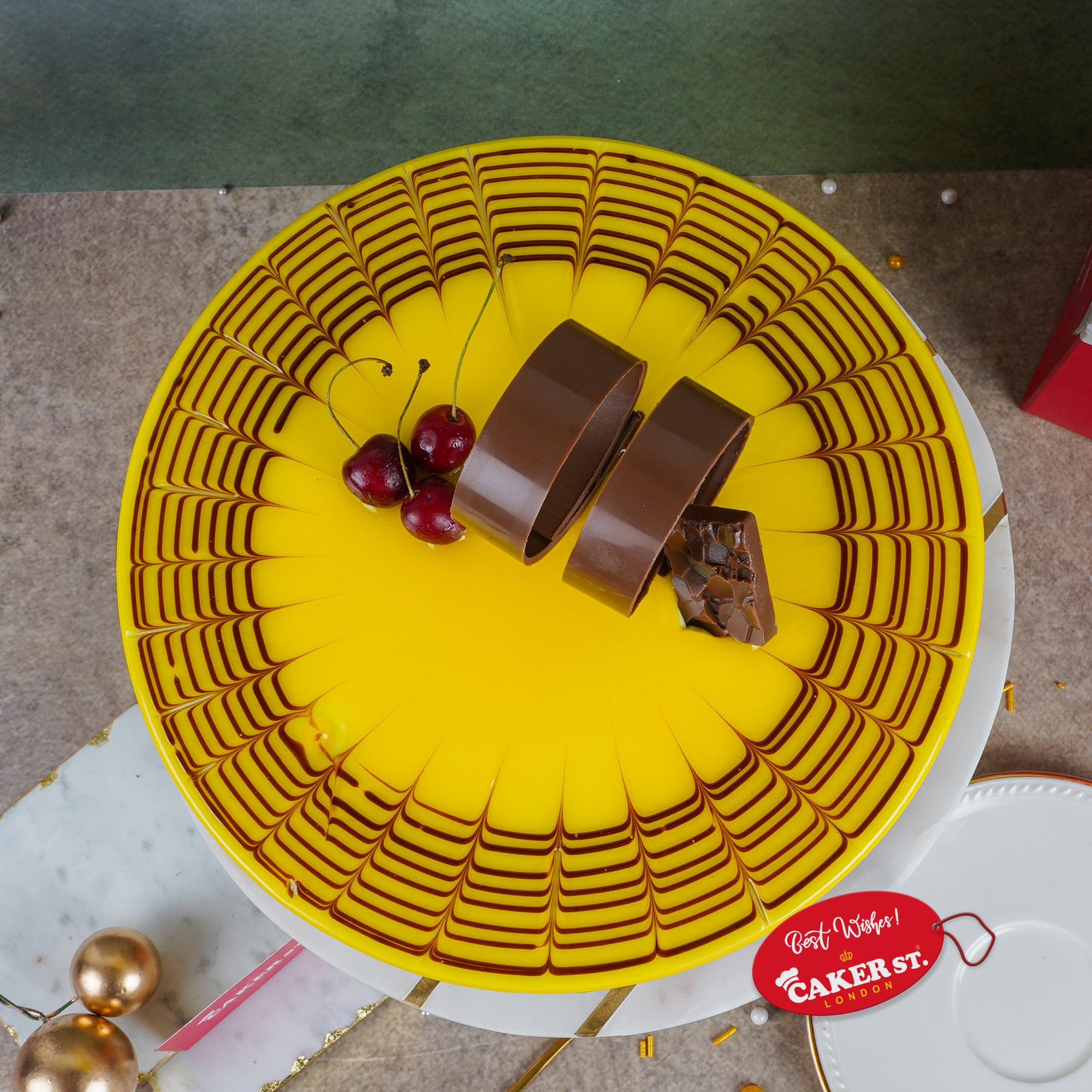Pineapple Webbed Cake 
