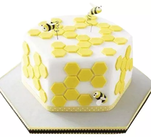 Bee Cake