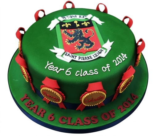 Green fondant cake with school crest, red ribbons, and customisable class year and names.