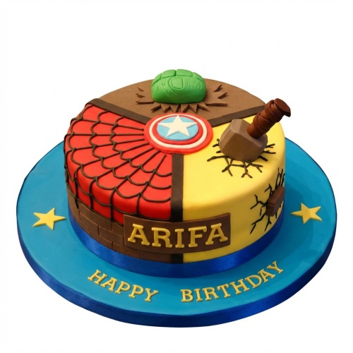Round Avengers superhero cake with Hulk, Spider-Man, Captain America, and Thor designs, with a custom name plaque.