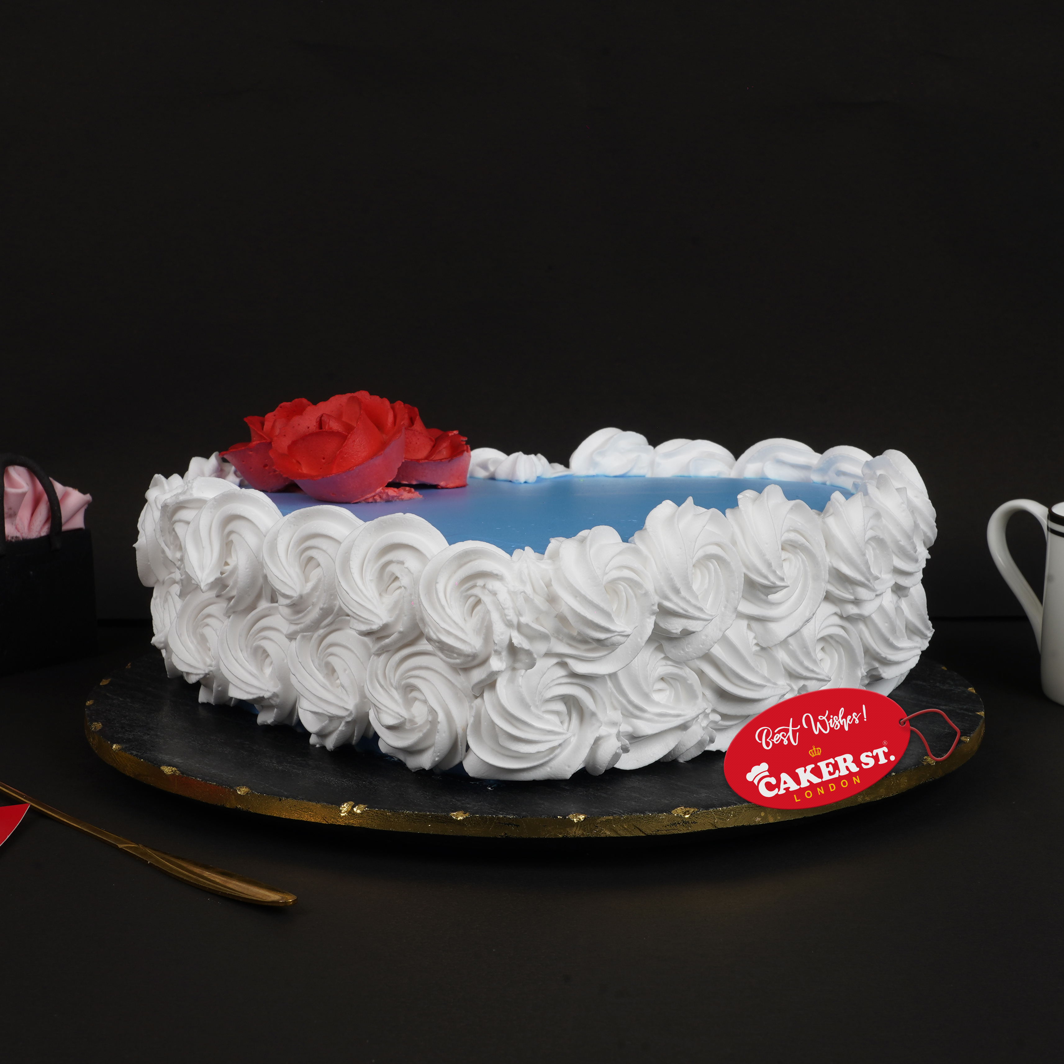 Romantic Rose Heart Cake 
