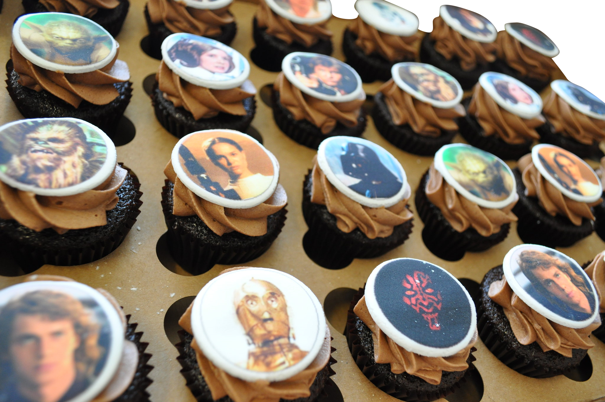 Star Wars Theme Cupcakes - Pack of 6
