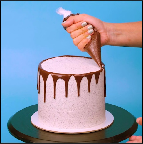 The Donut Cupcake Bond - DIY Cake