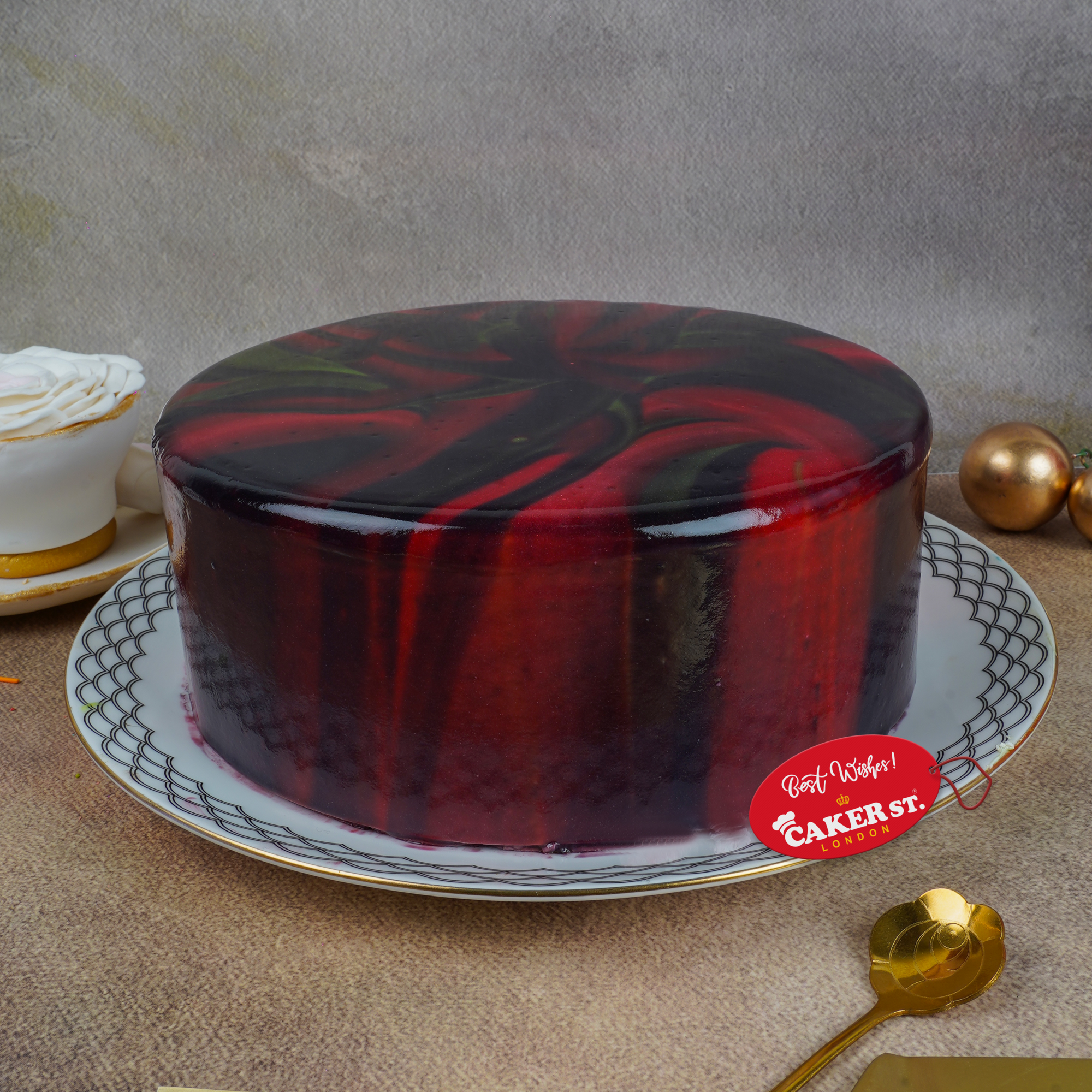 Velvet Marble Treat Cake